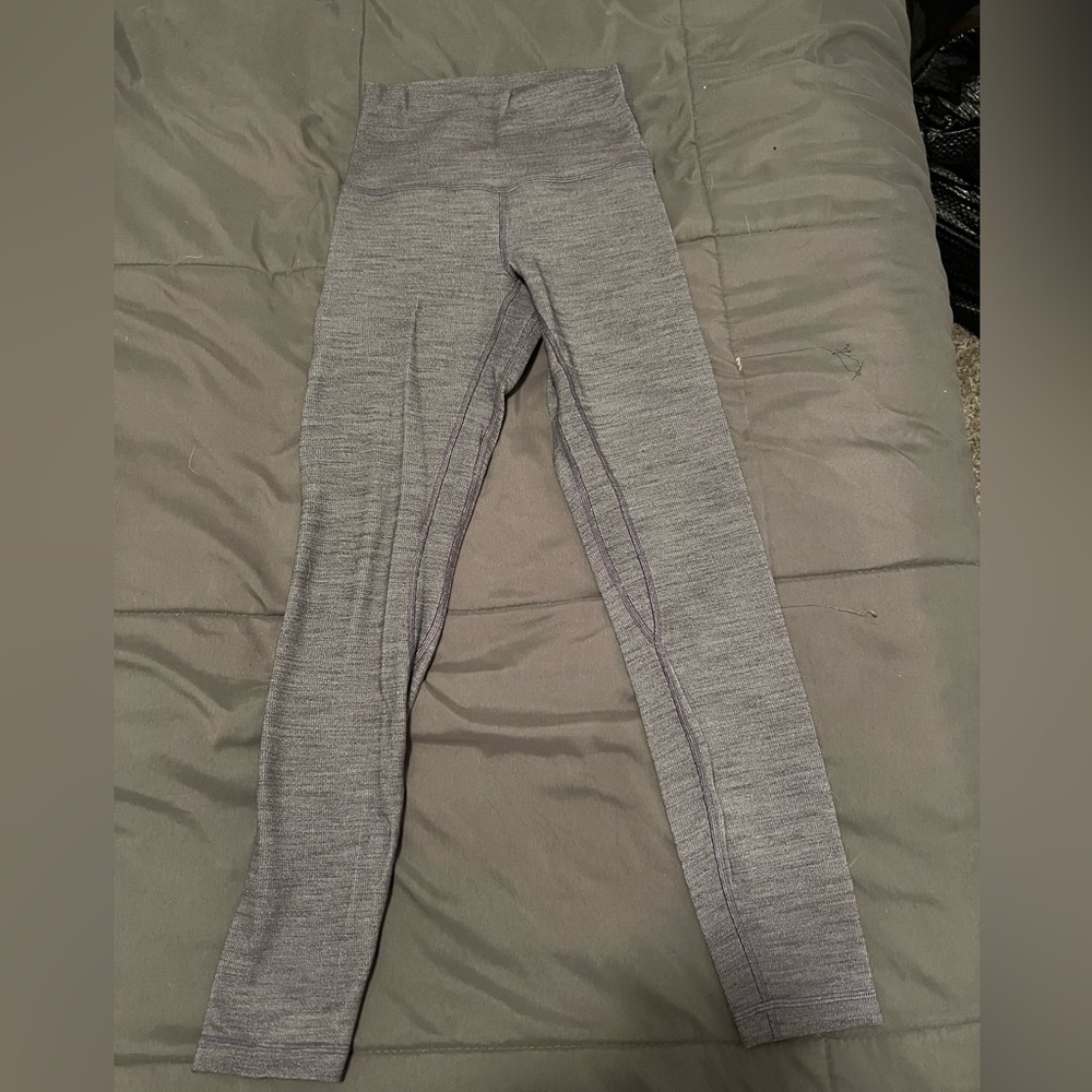 LULU SIZE 2 LEGGINGS NO FLAWS